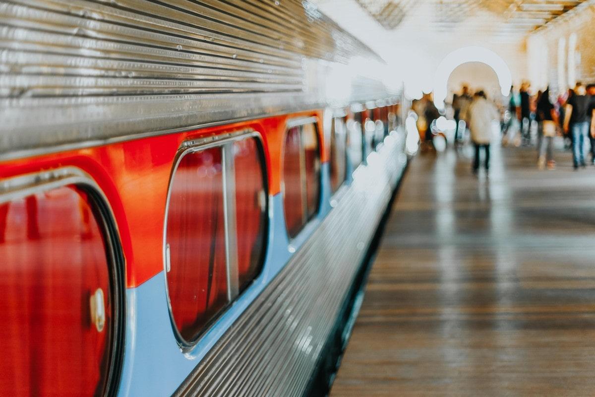 Utilizing luggage storage in 30th Street Station Philadelphia 