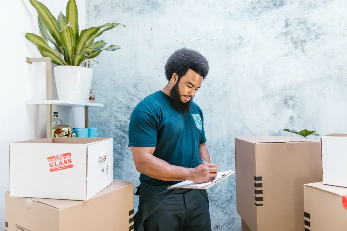 How to Tackle Package Theft in NYC?