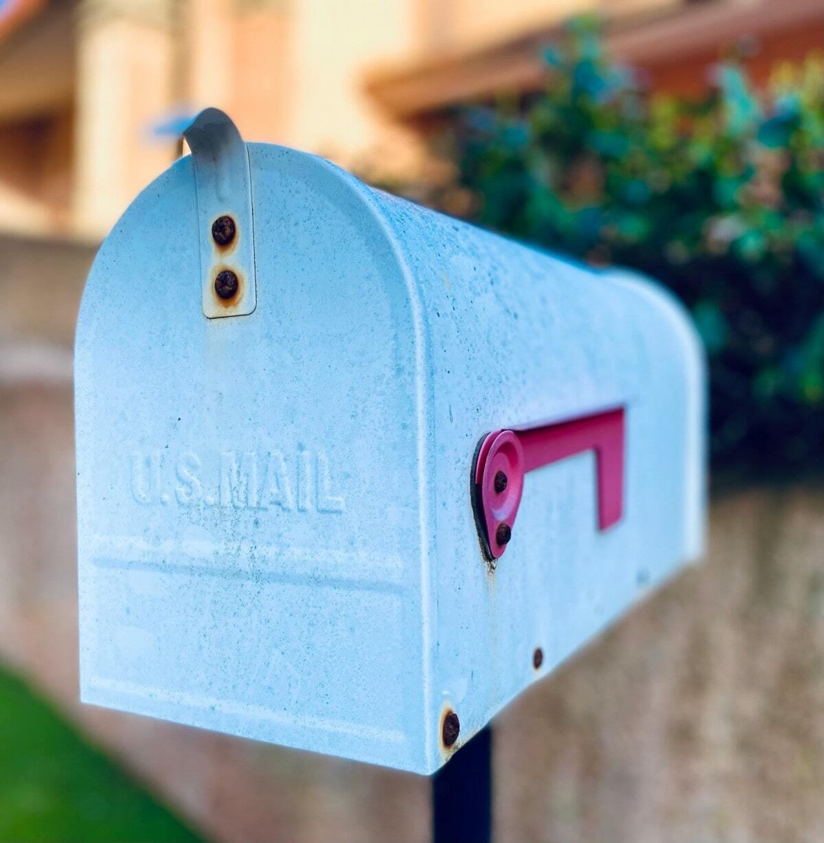 Choosing the Right Mailbox Rental in Los Angeles in the Era of Package Theft and Remote Work